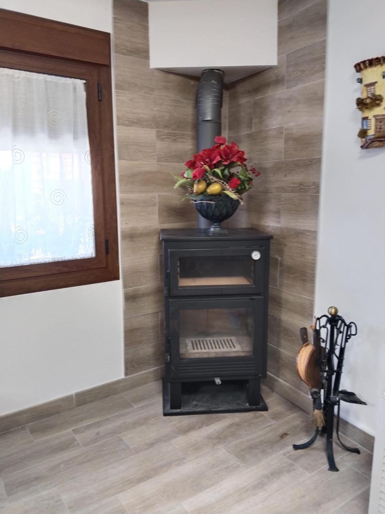 Casa Rural Aires Del Moncayo Lituenigo Екстериор снимка